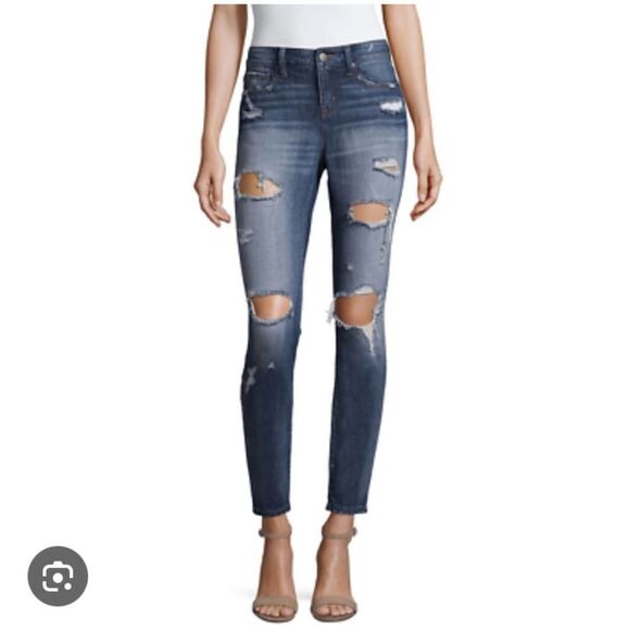 Take 50% OFF- Project Runway Ripped Jeans, Size-4 - Picture 1 of 9